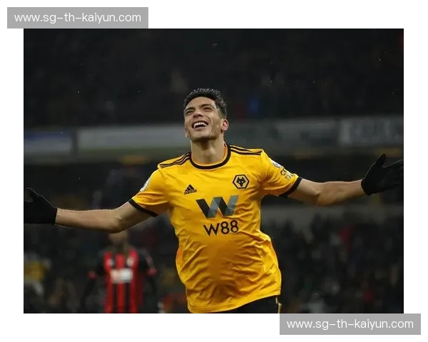 莫利纽的风暴：狼队与米堡的2017巅峰序曲，那场改变命运的揭幕战